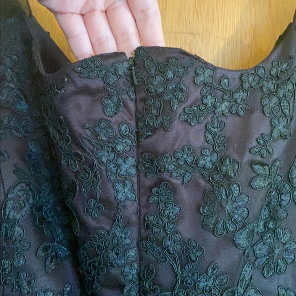 PLUS FORMAL/PROM DRESS - Picture 7 of 7